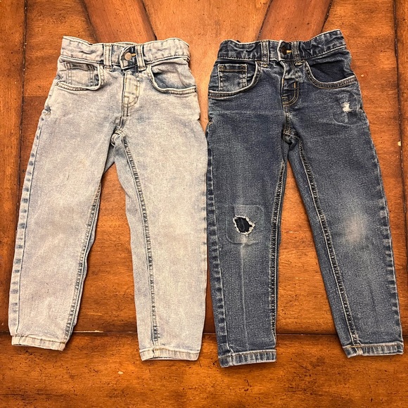 Pair of Boys jeans - 4T - Picture 1 of 2